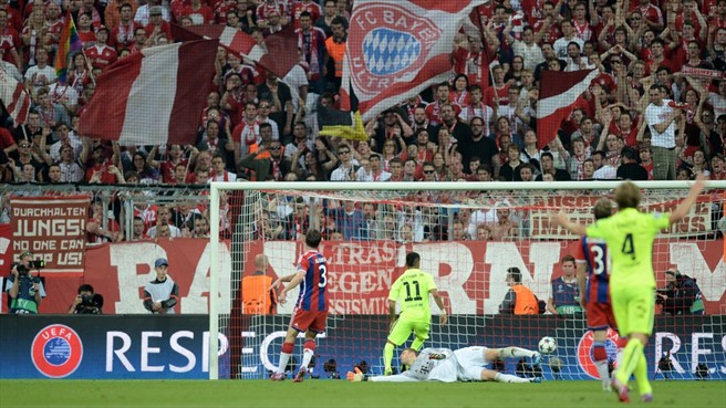 "Бавария" обыграла "Барсу", но распрощалась с ЛЧ - ОБНОВЛЕНО - ФОТО