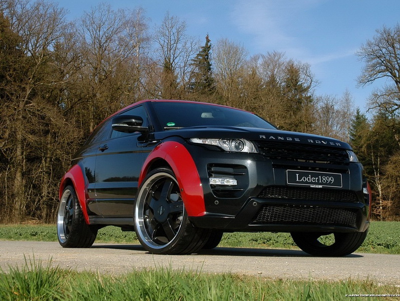 Range Rover Evoque получил экстремальную "обувь" - ФОТОСЕССИЯ