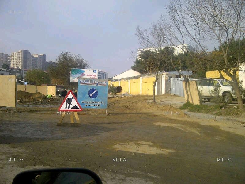 На улице Дж.Мамедгулузаде строится новая станция метро – ФОТО
