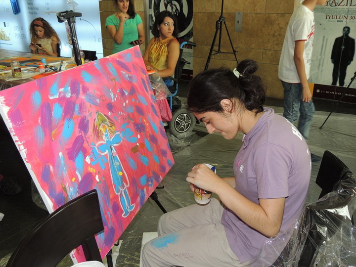 “Art Scarves by MenzerHajiyeva”, художница Нармина Велиева, 28 Cinema и Day.Az устроили для подростков с ограниченными возможностями мастер-класс - ФОТО - ВИДЕО