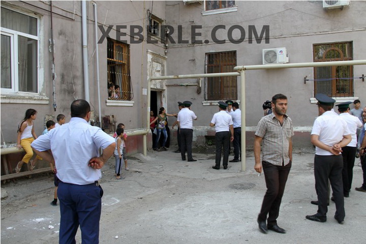 Sumqayıtda ara qarışdı: yol bağlandı, intihara cəhd.. - FOTOLAR