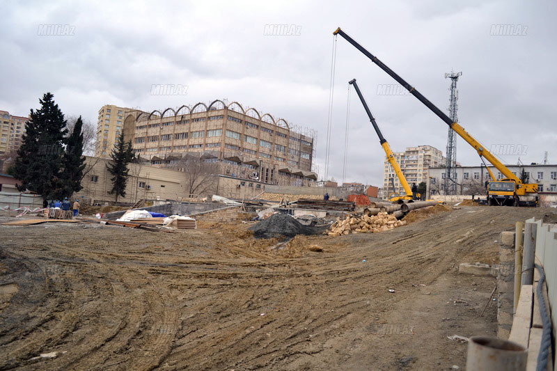 Bakıda yeni metro stansiyası tikilir – FOTO