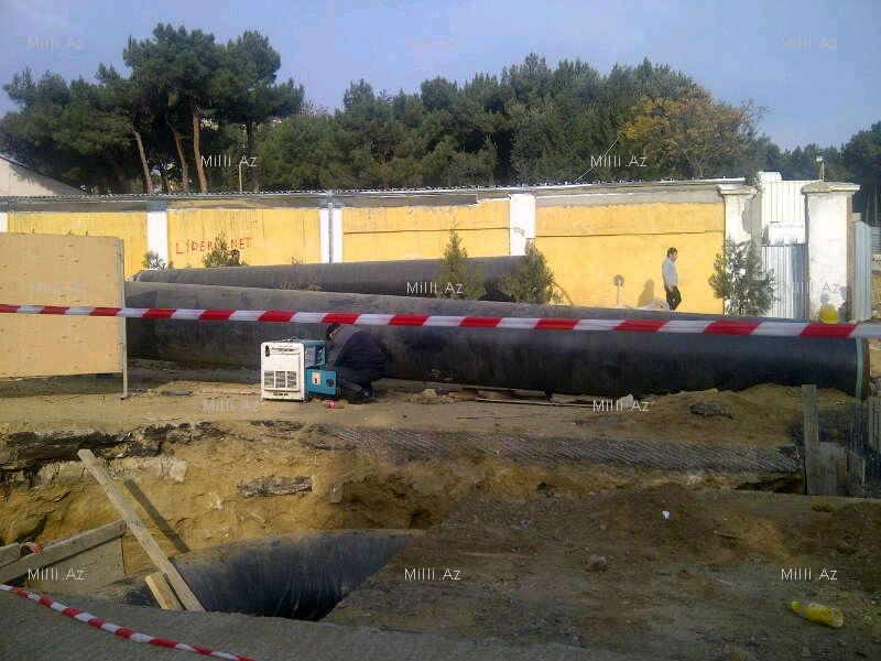 На улице Дж.Мамедгулузаде строится новая станция метро – ФОТО