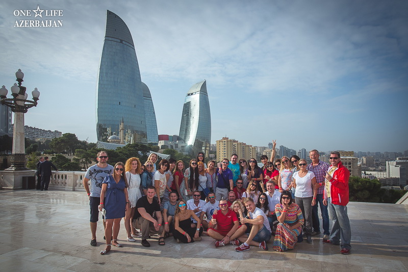 Участники "ONE LIFE" совершили увлекательный тур по Баку и Лахыджу - ФОТО