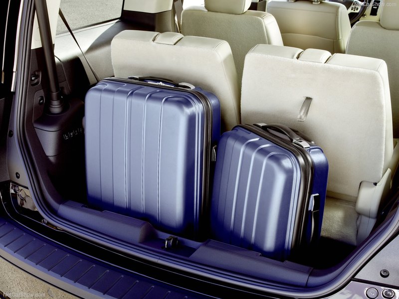 Новый семиместный внедорожник Ford Flex 2013 года - ФОТОСЕССИЯ
