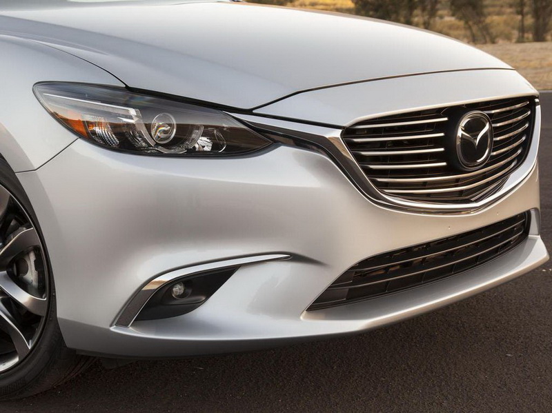 Mazda6 пережила первое обновление - ФОТО