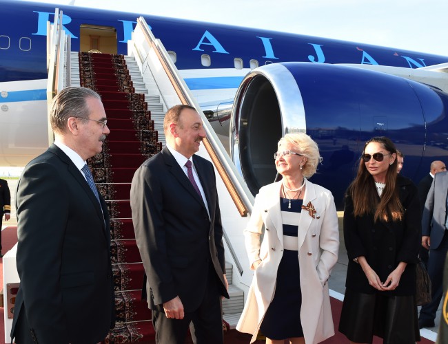 Президент Ильхам Алиев и его супруга Мехрибан Алиева приняли участие в праздничных мероприятиях в Москве по случаю 70-летия Победы - ОБНОВЛЕНО - ФОТО - ВИДЕО