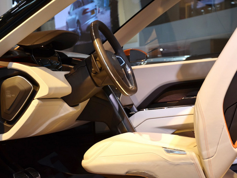 Концептуальный Land Rover Discovery доехал до Пекина и Нью-Йорка - ФОТО