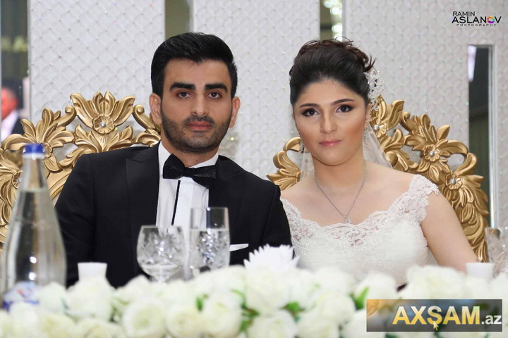 Azərbaycanlı müğənni evləndi – FOTO
