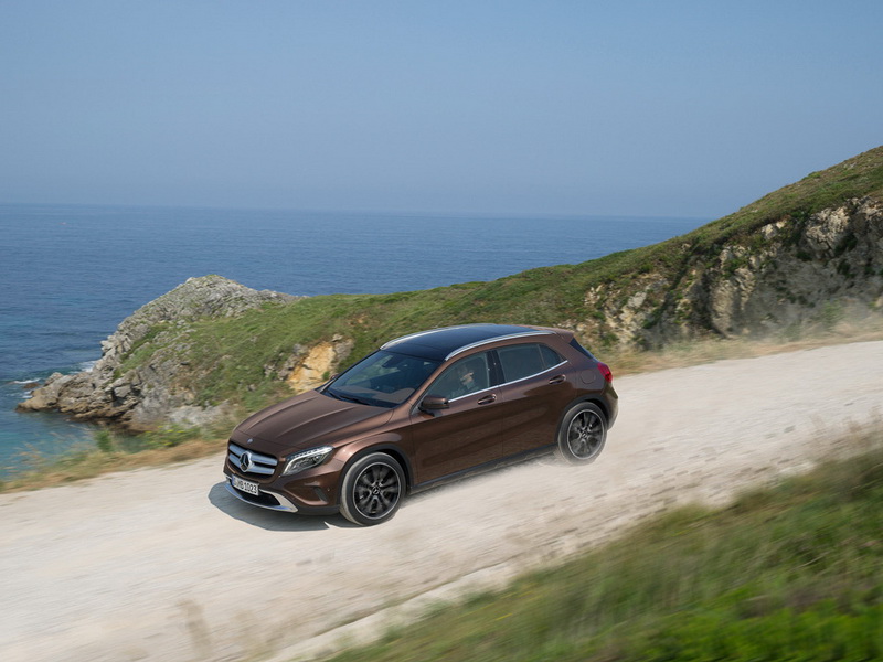 Новый Mercedes GLA нарекли "располневшим А-классом" - ФОТО