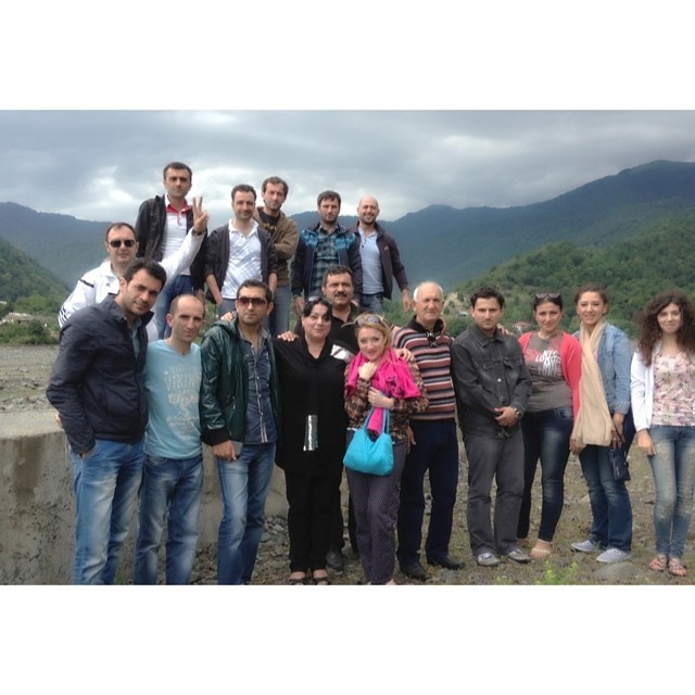 Akademik Milli Dram Teatrı bölgələrə qastrol səfərlərinə çıxıb - FOTO