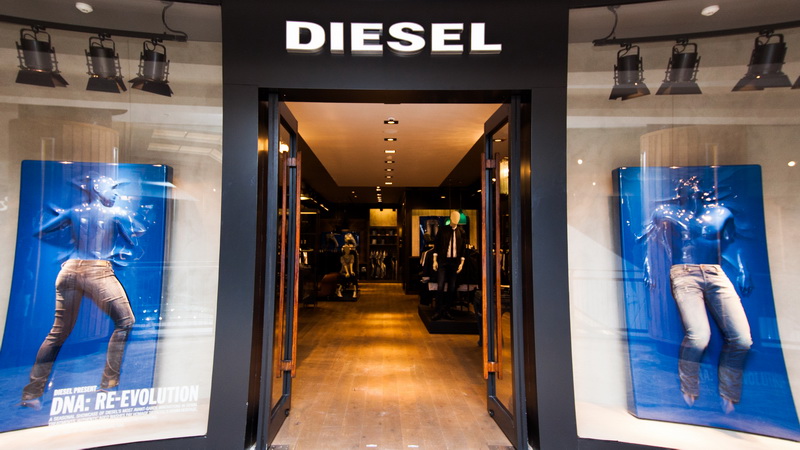 Бутик DIESEL открылся в Port Baku Mall - ОБНОВЛЕНО - ФОТО