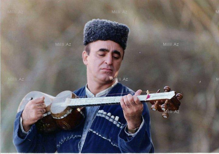 "Влюбленный" Dj Чина, или шоппинговый вояж Айбаниз Гашимовой с дочерью по Москве - ФОТО