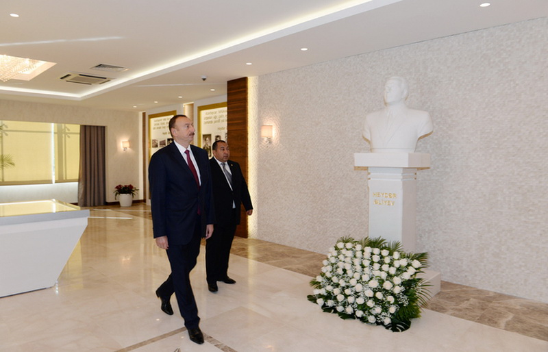 Президент Ильхам Алиев: "Азербайджан переживает период стремительного развития" - ОБНОВЛЕНО - ФОТО