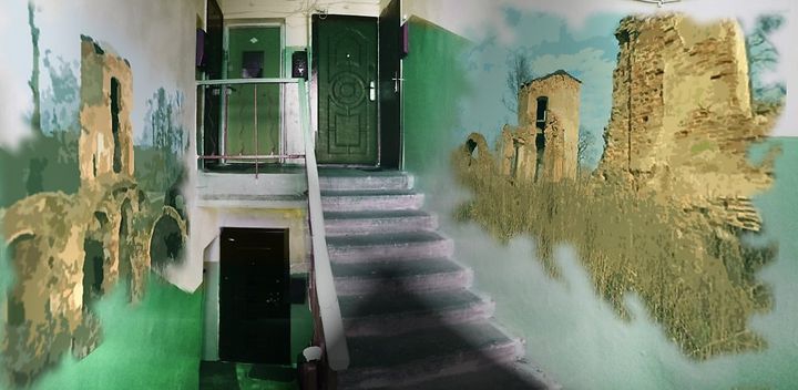 Красивые рисунки в подъездах многоэтажек - ФОТО