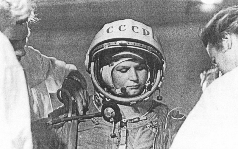 Валентина Терешкова — первая в мире женщина-космонавт - ФОТОСЕССИЯ