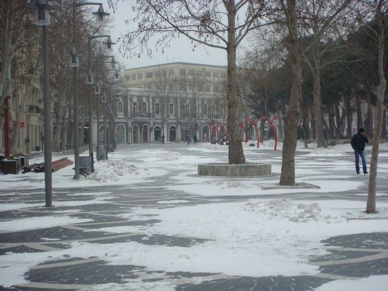 В Баку побит рекорд низкой температуры за 110 лет – ОБНОВЛЕНО - ФОТО