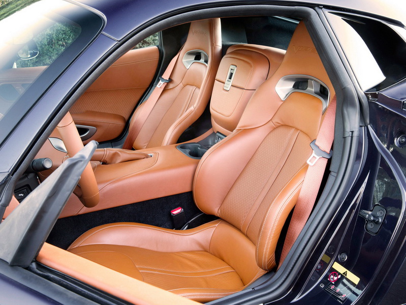 Chrysler остановит выпуск SRT Viper на 2 месяца - ФОТО