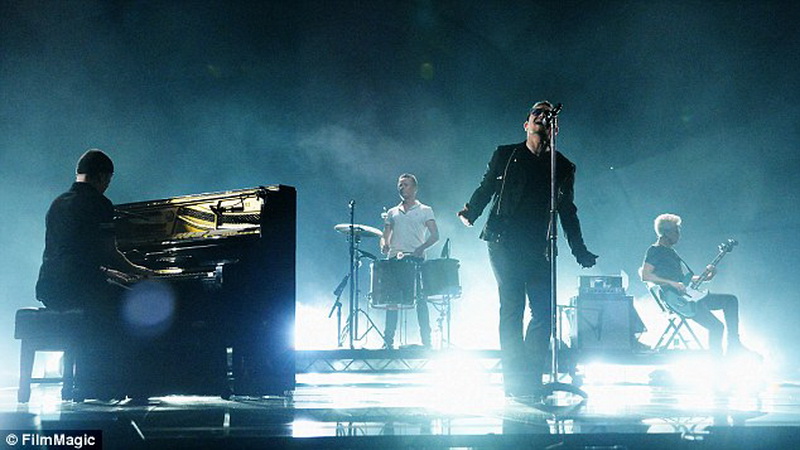 MTV вручил премии лучшим музыкантам - ФОТО