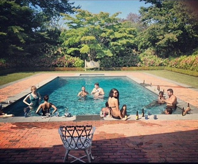 Açıq-saçıq İran qızları - FOTOLAR