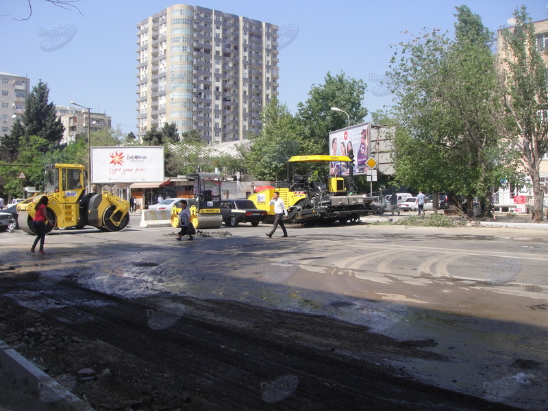 На одной из центральных улиц Баку начался ремонт - ОБНОВЛЕНО - ФОТО
