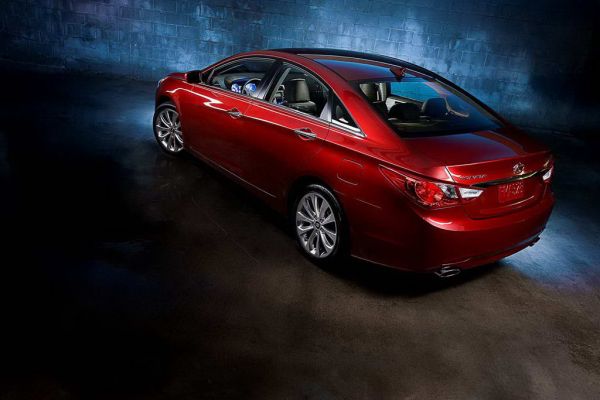 Hyundai Sonata 2013: обновления популярного седана - ФОТОСЕССИЯ