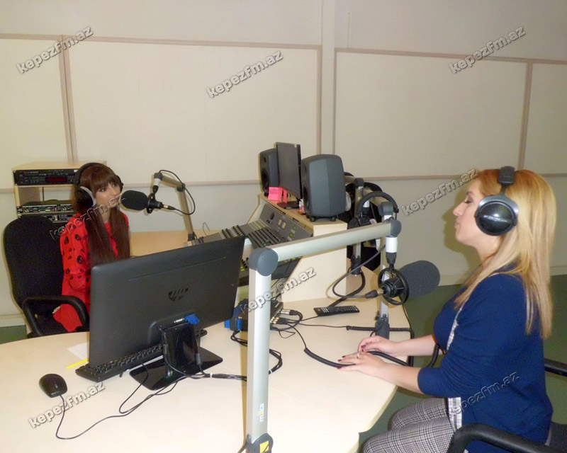 Lalə Məmmədova Kəpəz FM-in "AynA"sında - FOTO