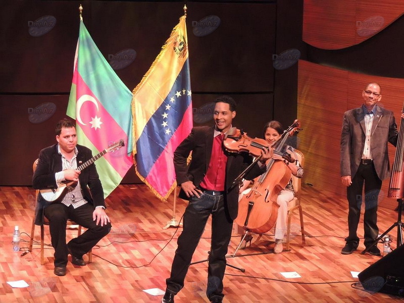 Латиноамериканские ритмы на сцене Международного центра мугама – РЕПОРТАЖ – ФОТО