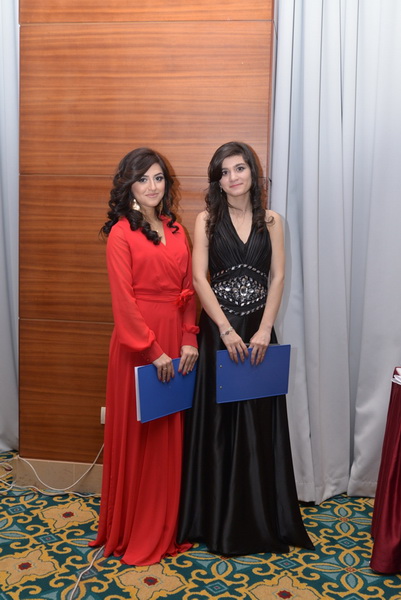 Aktauda Ulu Öndər Heydər Əliyevə həsr olunmuş şeirlər kitabı təqdim olunub – FOTO