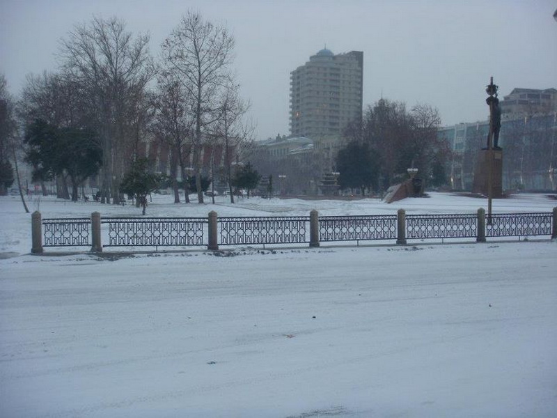 В Баку побит рекорд низкой температуры за 110 лет – ОБНОВЛЕНО - ФОТО