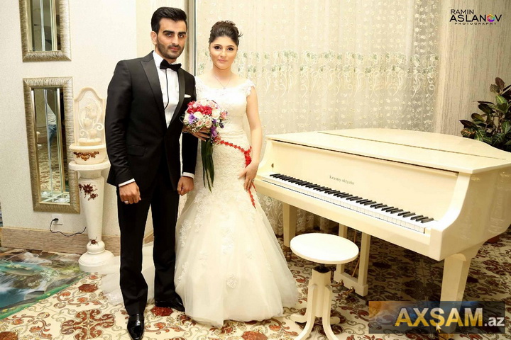 Azərbaycanlı müğənni evləndi – FOTO