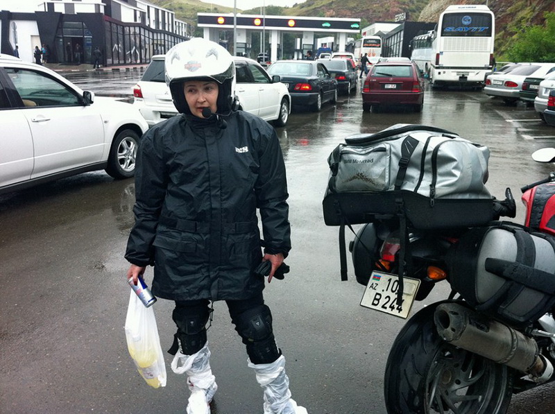 Tур по Европе на мотоцикле: при этом не один, а с супругой – ФОТО