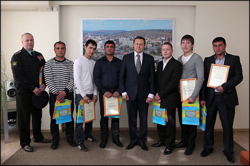 Мэр Красноярска поблагодарил братьев-азербайджанцев за героизм - ОБНОВЛЕНО - ФОТО - ВИДЕО