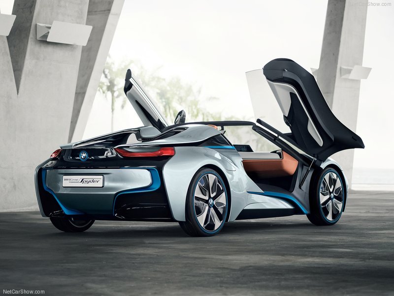 BMW представила новый гибридный концепт-кар 2013 года - ФОТОСЕССИЯ