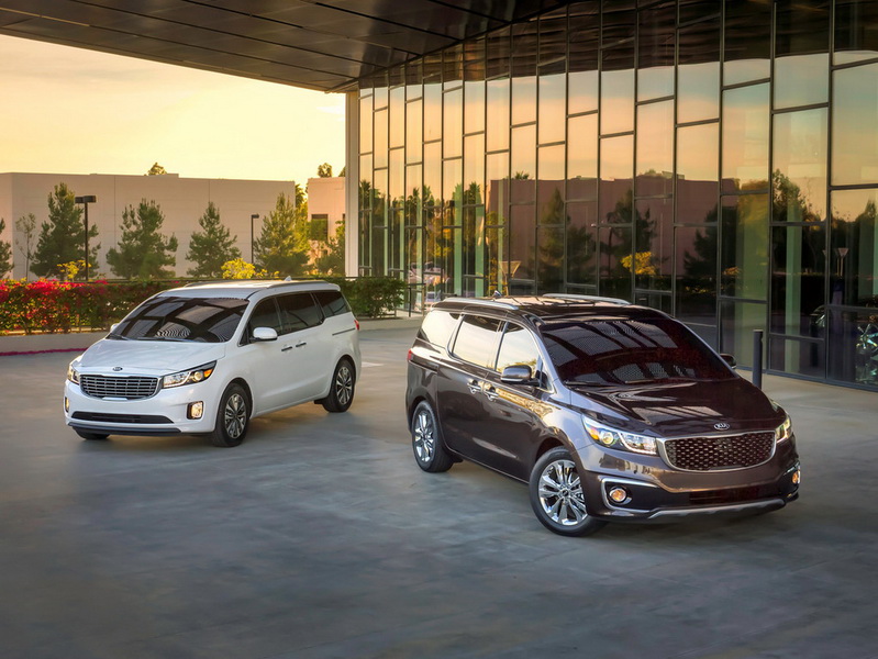 Новый минивэн Kia Sedona стал восьмиместным - ФОТО