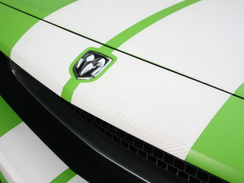 Новый Dodge Challenger получил 600 лошадиных сил - ФОТОСЕССИЯ