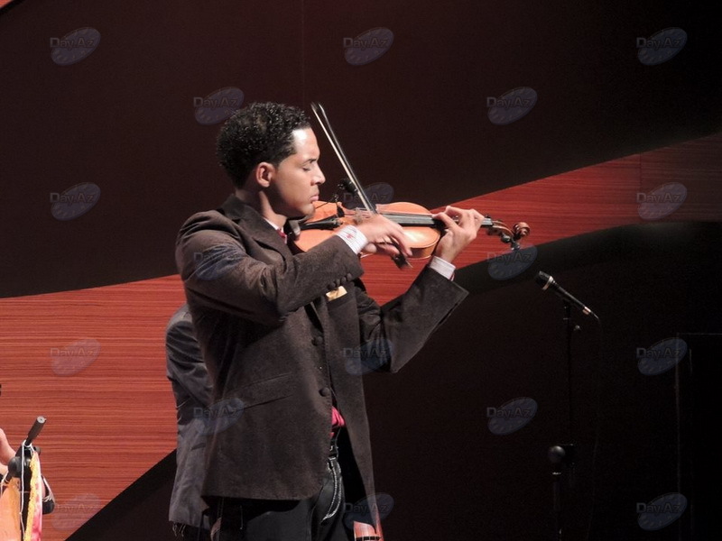 Латиноамериканские ритмы на сцене Международного центра мугама – РЕПОРТАЖ – ФОТО