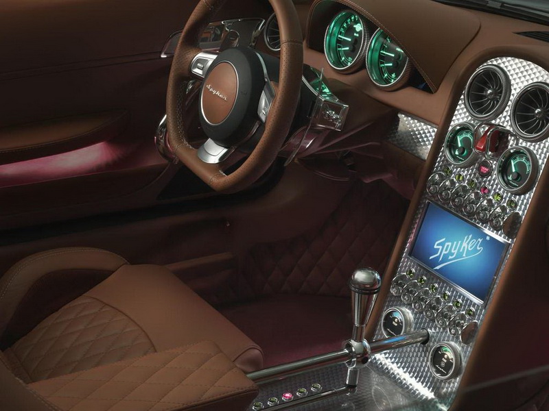Голландская Spyker представила конкурента Porsche 911 - ФОТО
