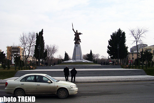 В Баку открылся парк и памятник Кероглу – ФОТОСЕССИЯ