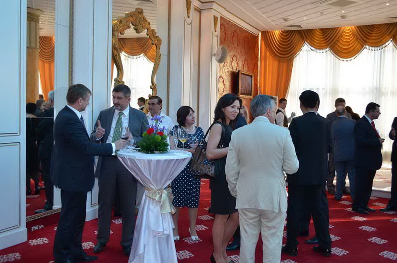 Посольство Азербайджана в Молдове дало прием ко Дню Республики - ФОТО