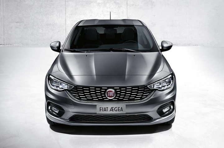 Новейшая модель Fiat будет выпускаться сразу в трех кузовах - ФОТО
