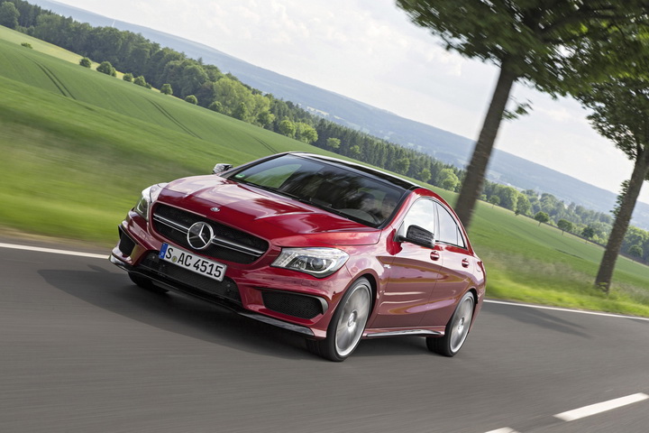 Моторы Mercedes-Benz CLA 45 и GLA 45 AMG нереально усилили - ФОТО
