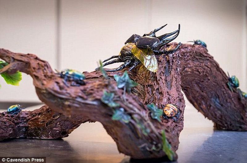 Сладкие джунгли: в Британии испекли невероятные торты - ФОТО