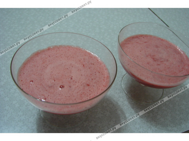 Клубничный гоголь-моголь - Пошаговый рецепт - ФОТО