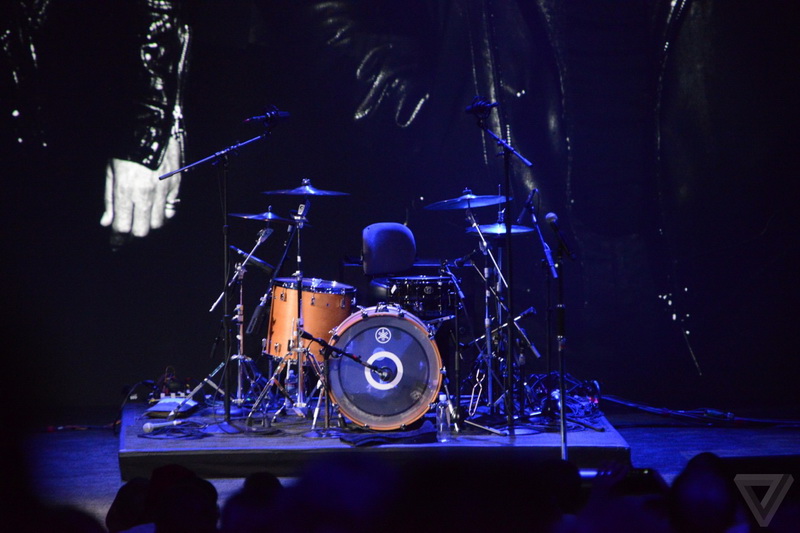 Apple представила два iPhone6, платежную систему и часы - ОБНОВЛЕНО - ФОТО - ВИДЕО