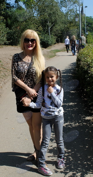 Малейка Асадова сделала семилетней дочери шикарный подарок - ФОТО