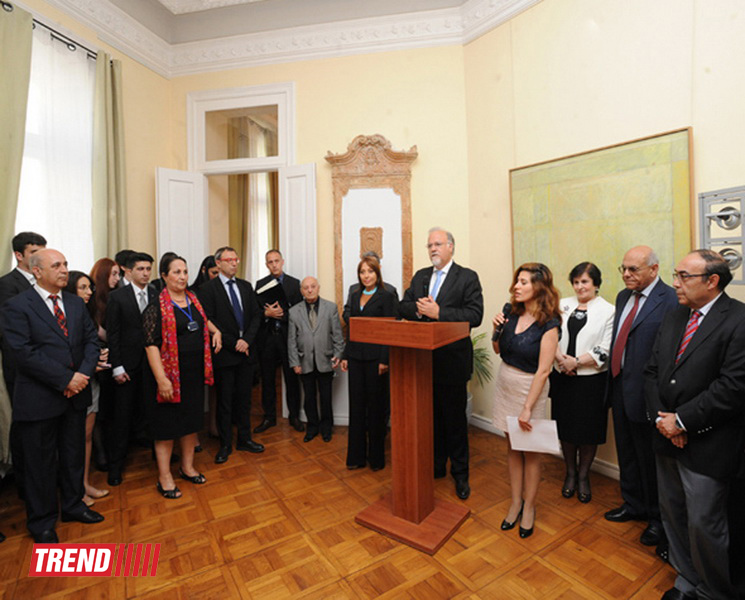 Наргиз Пашаевой вручен французский Орден Академических Пальм офицерской степени - ФОТО