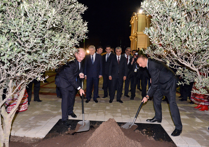 Президент Ильхам Алиев: "Азербайджан и Беларусь поддерживают друг друга всегда, во всех международных структурах и проявляют солидарность" - ОБНОВЛЕНО - ФОТО