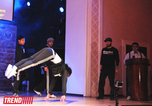 В Баку гастролирует хип-хоп-группа "Soul Street Dance Co." – ФОТО