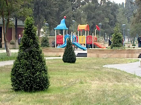 Gəncədə Fikrət Əmirov adına park açılıb - FOTO